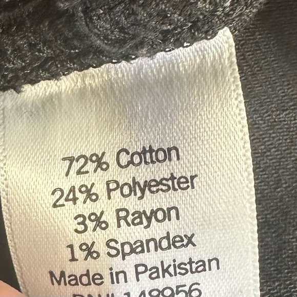 Sonoma Women’s Black Maternity Jeggings NWT Various Sizes - Picture 4 of 7